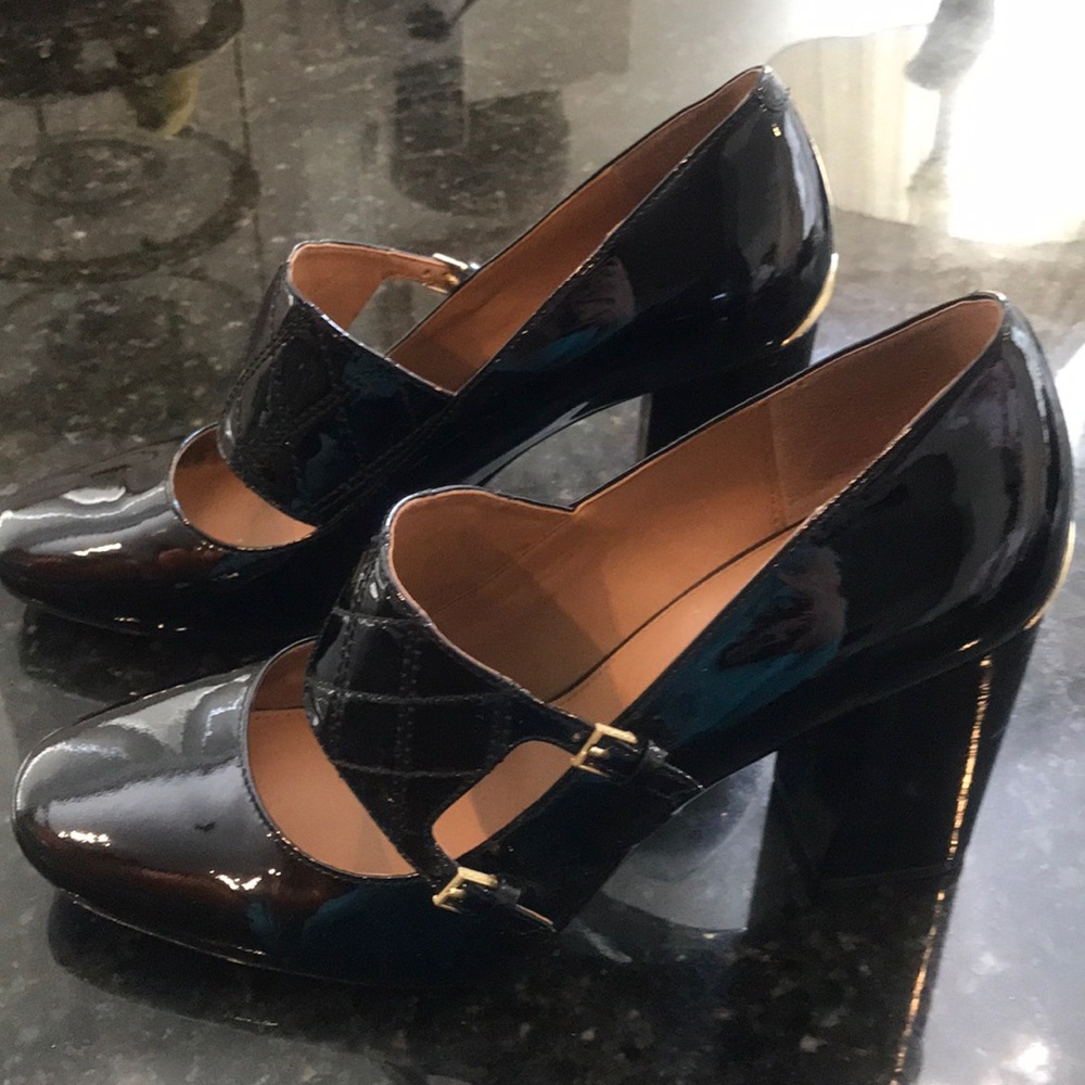 Calvin Klein Pumps